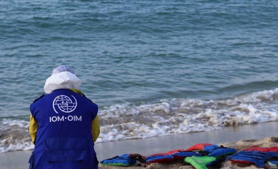 من الأرشيف: أحد موظفي المنظمة الدولية للهجرة.